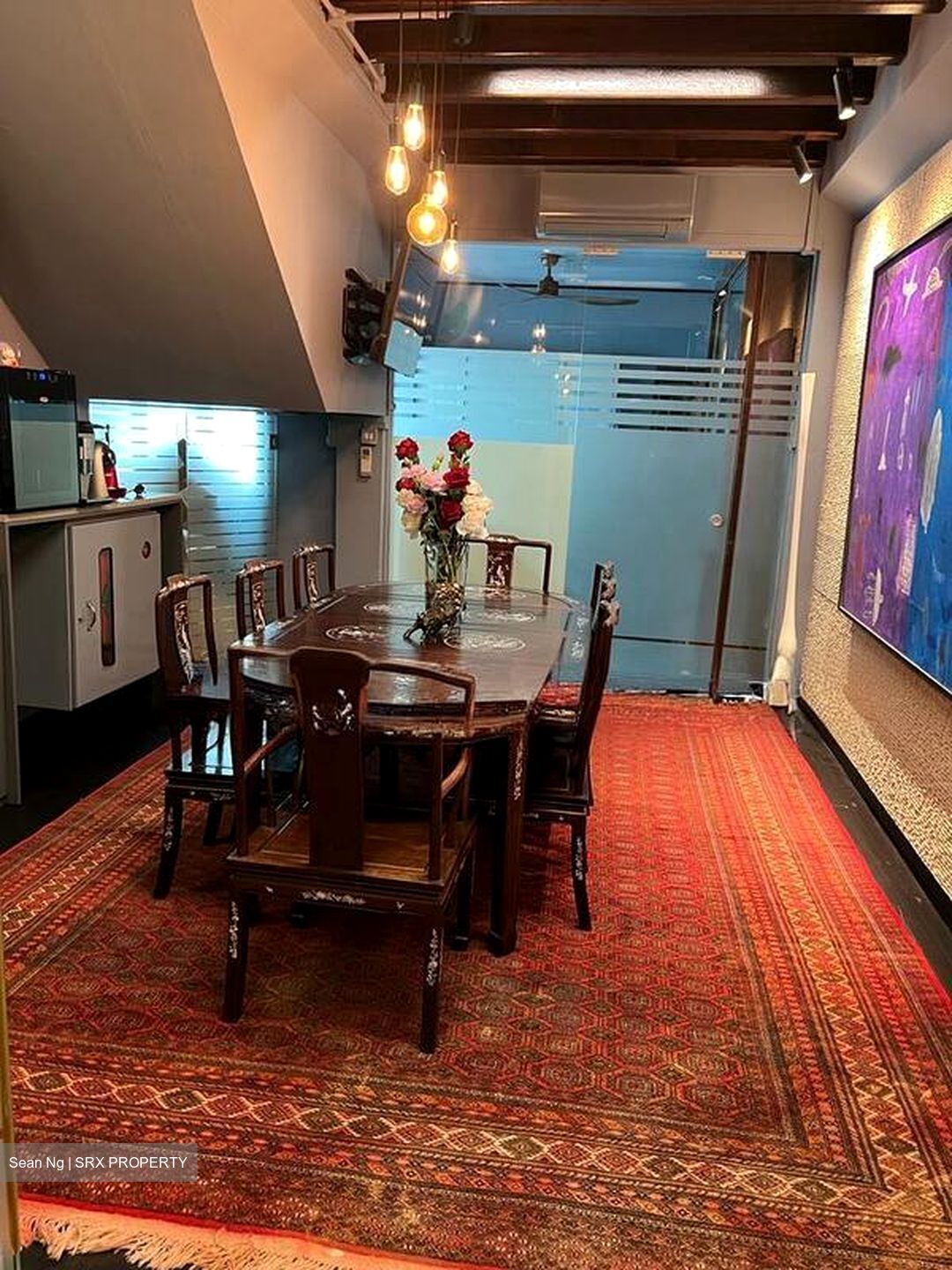 Victoria Theatre (D6), Office #504146101